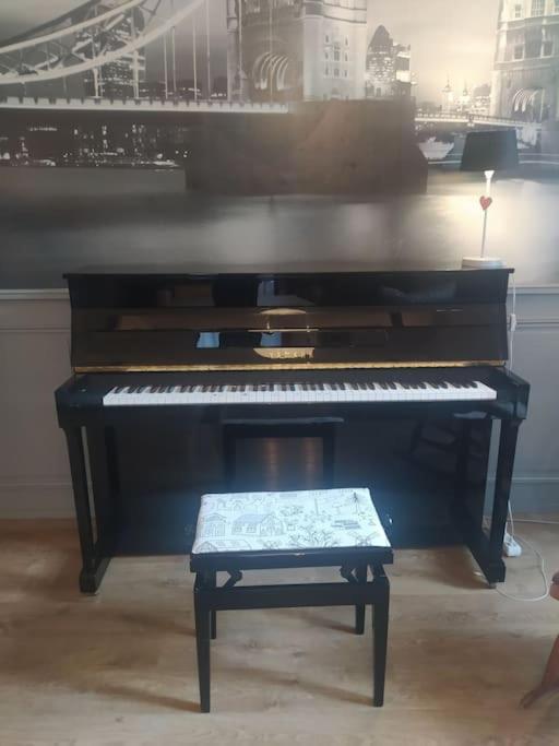 Chambre Dans Appartement De Caractere Dole Zewnętrze zdjęcie